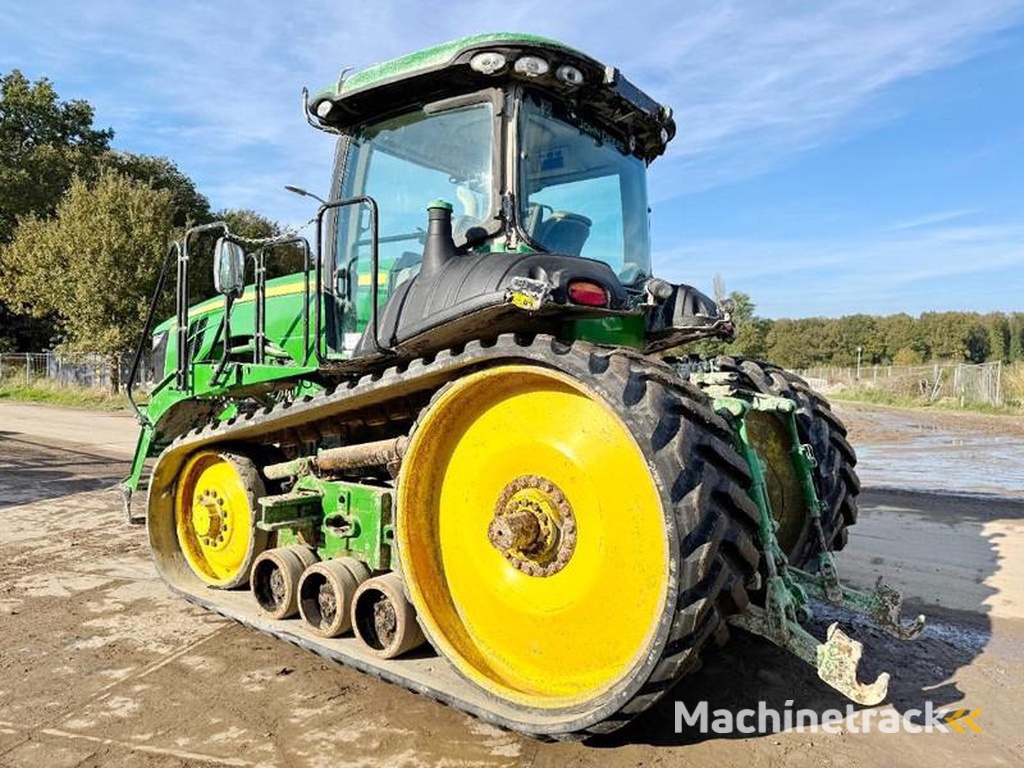 John Deere 7R