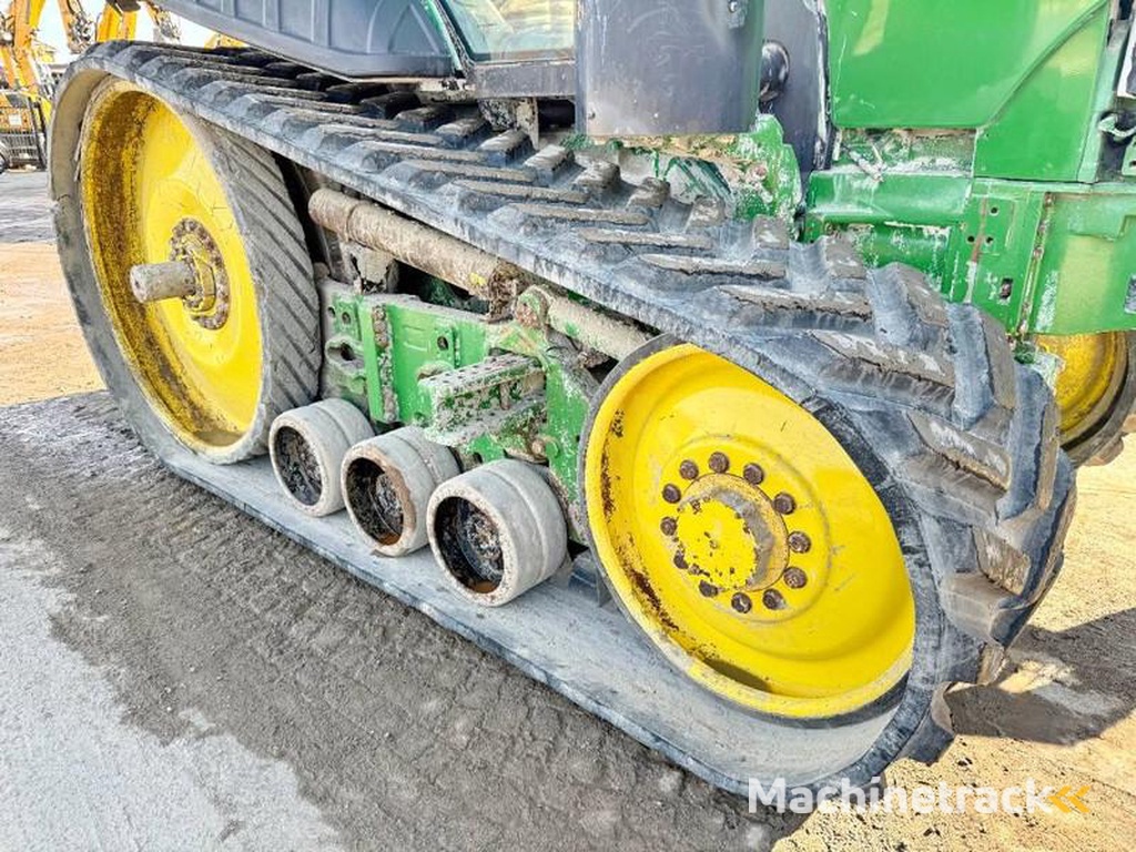 John Deere 7R