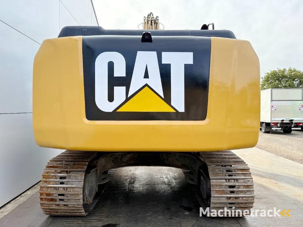 Caterpillar 329E