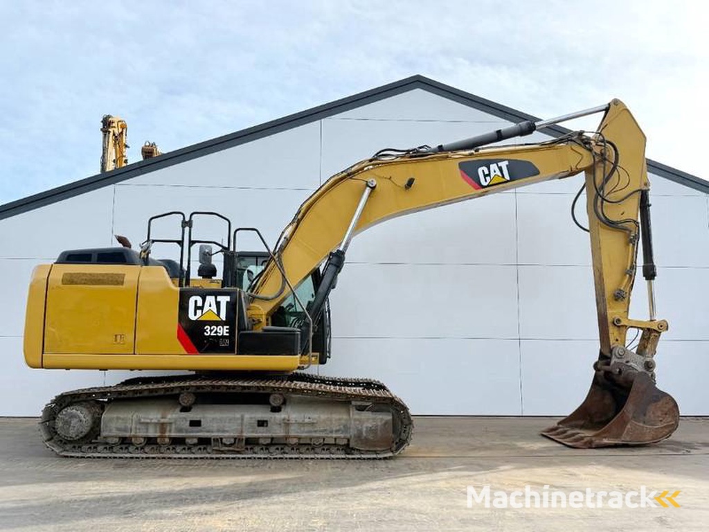 Caterpillar 329E
