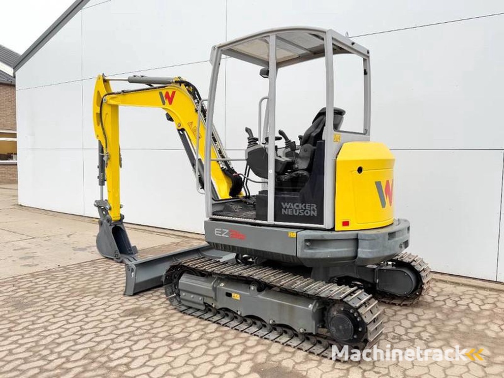 Wacker-Neuson EZ36 - New / Unused / Hammer Lines