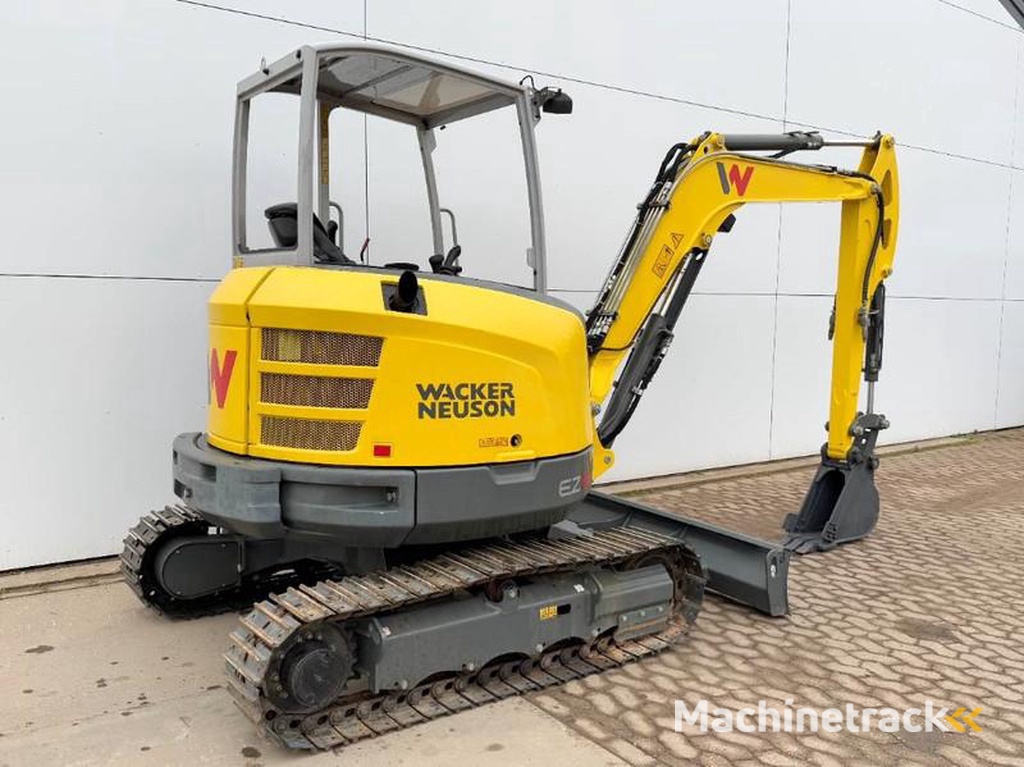 Wacker-Neuson EZ36 - New / Unused / Hammer Lines