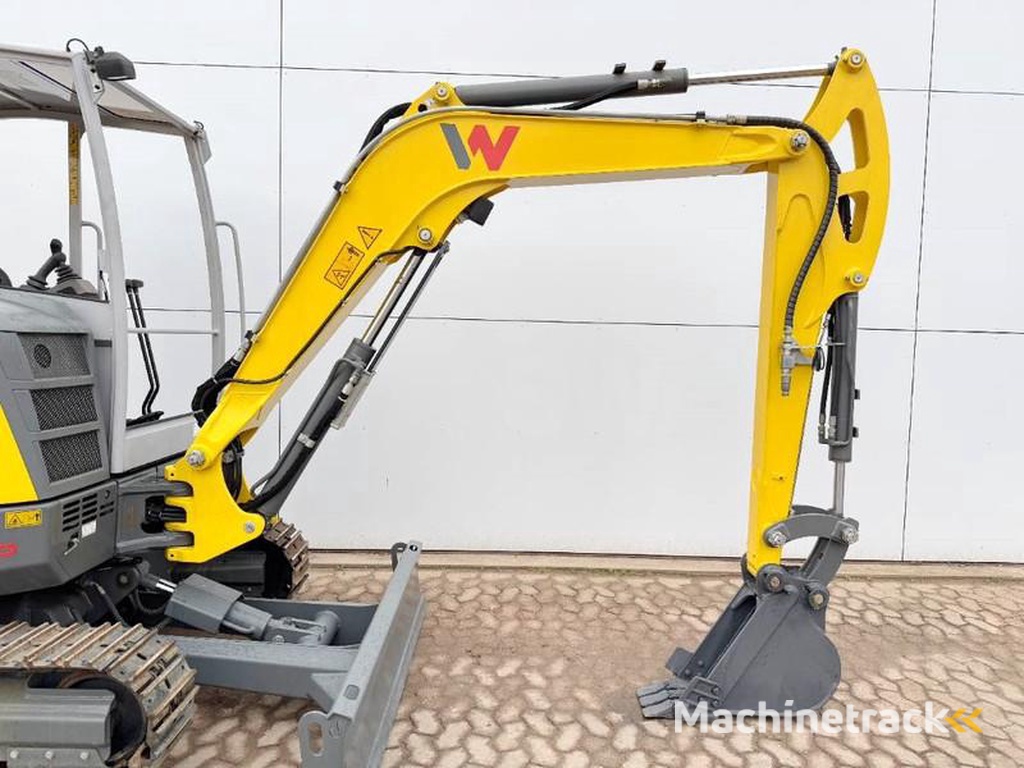 Wacker-Neuson EZ36 - New / Unused / Hammer Lines