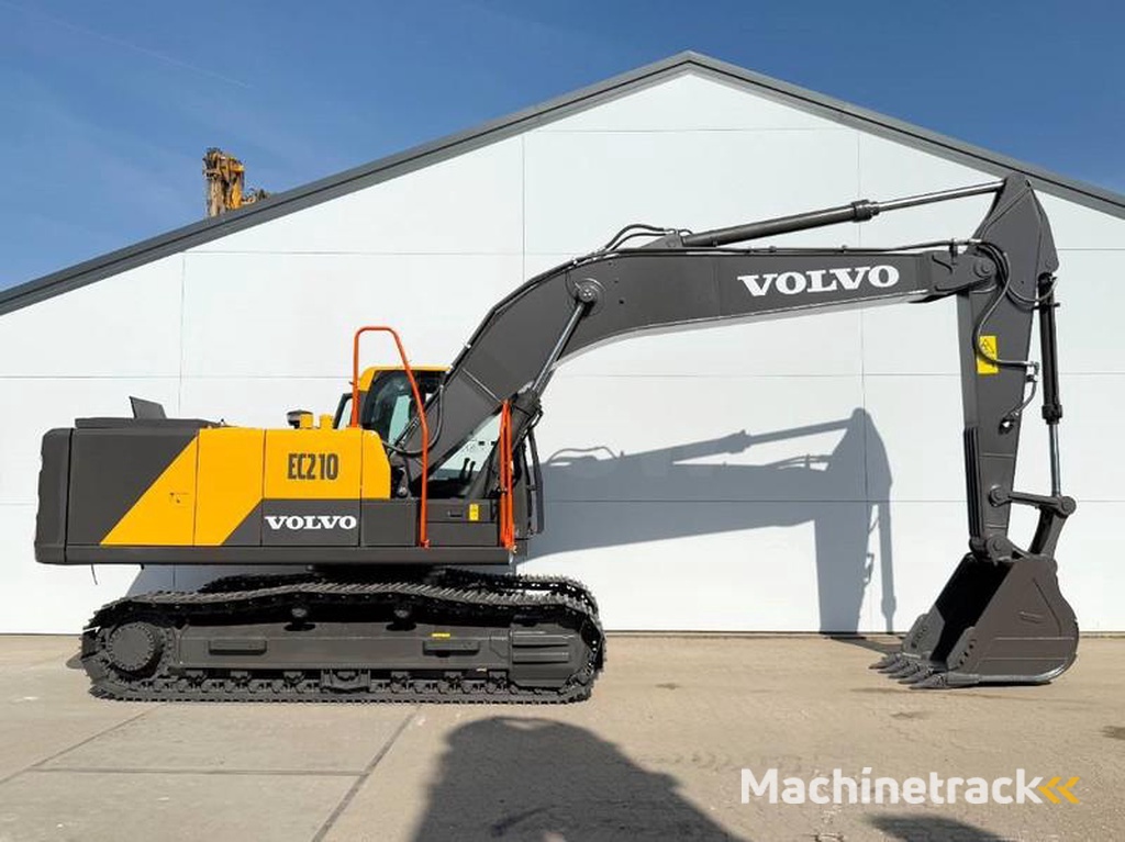 Volvo EC210