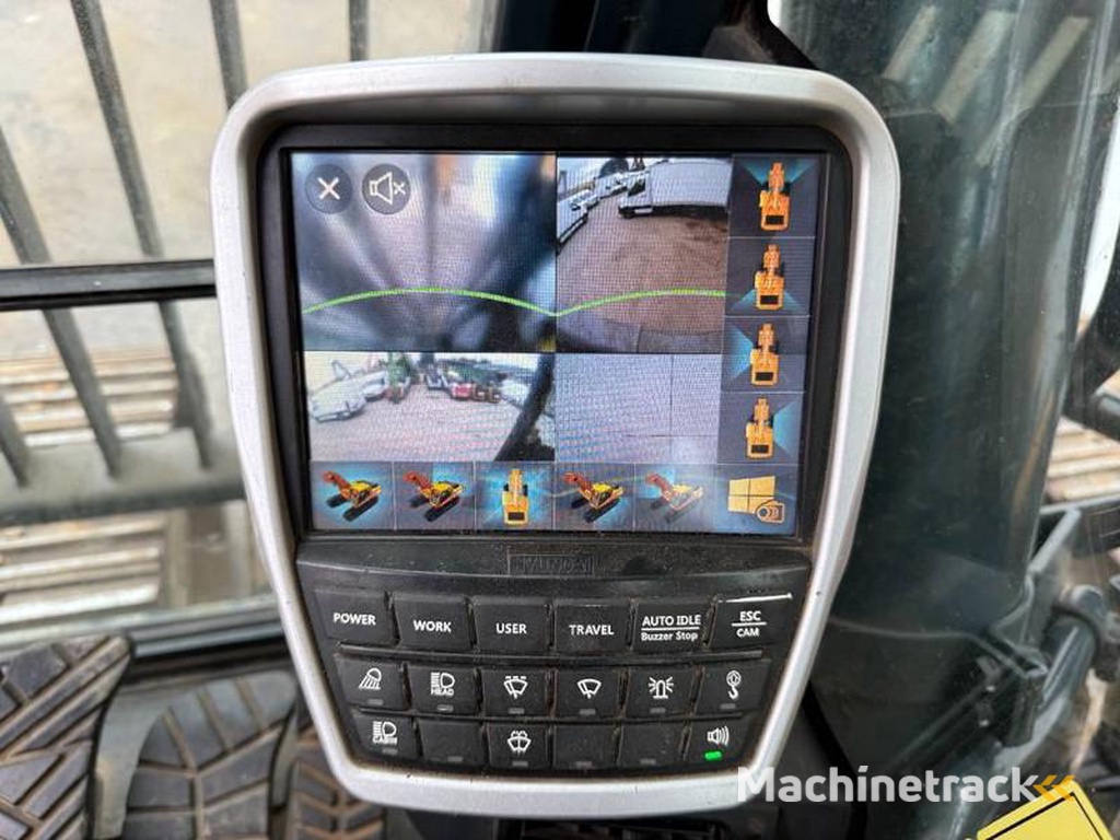 Hyundai HX380LC-Rock-Quard-Hammer-Lines-360°-Camera