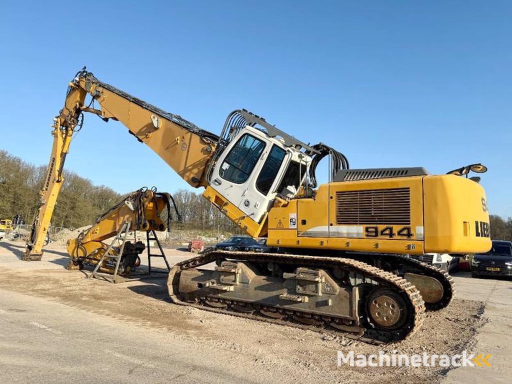 Liebherr R944C-UHD-23-m-Demolition-Hydr-UC-OilQuick
