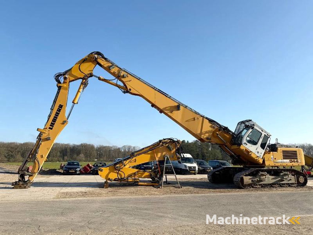 Liebherr R944C-UHD-23-m-Demolition-Hydr-UC-OilQuick