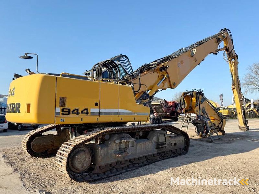 Liebherr R944C-UHD-23-m-Demolition-Hydr-UC-OilQuick