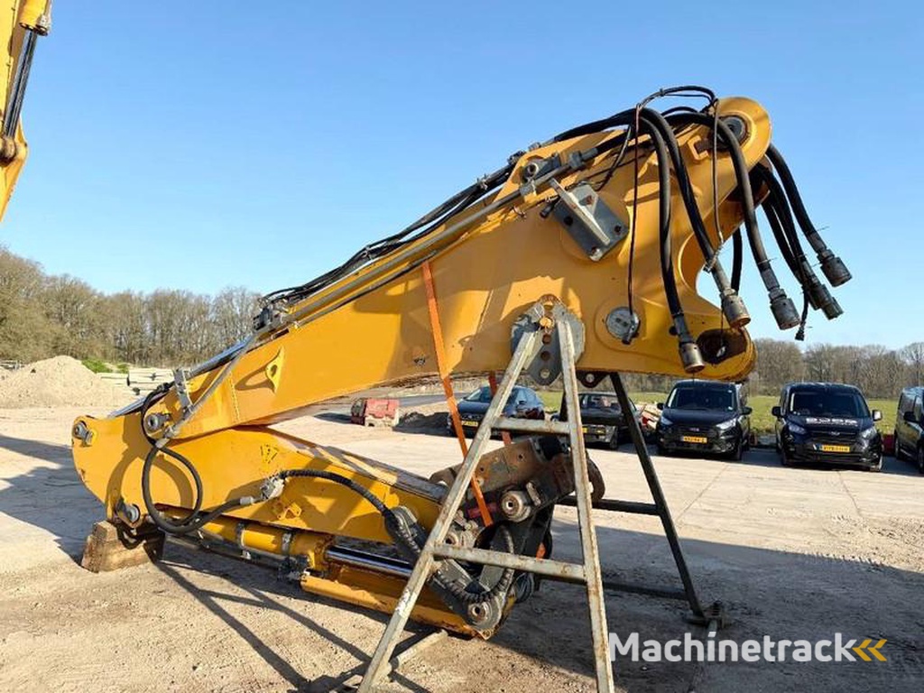 Liebherr R944C-UHD-23-m-Demolition-Hydr-UC-OilQuick