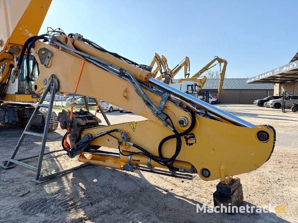 Liebherr R944C-UHD-23-m-Demolition-Hydr-UC-OilQuick