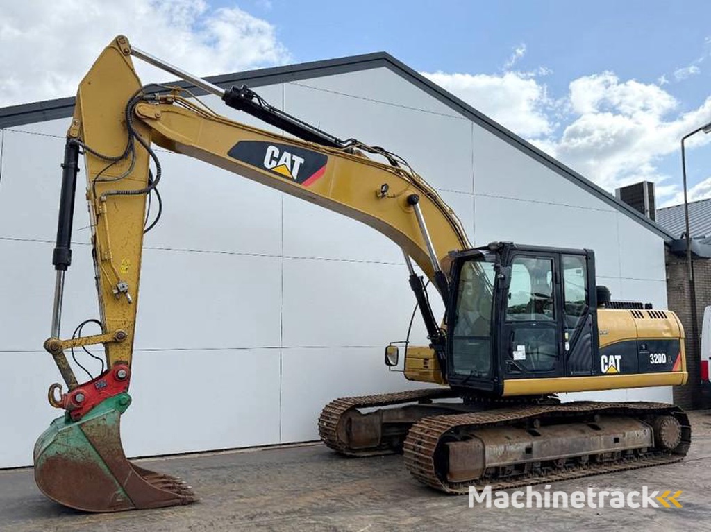 Caterpillar 320DL