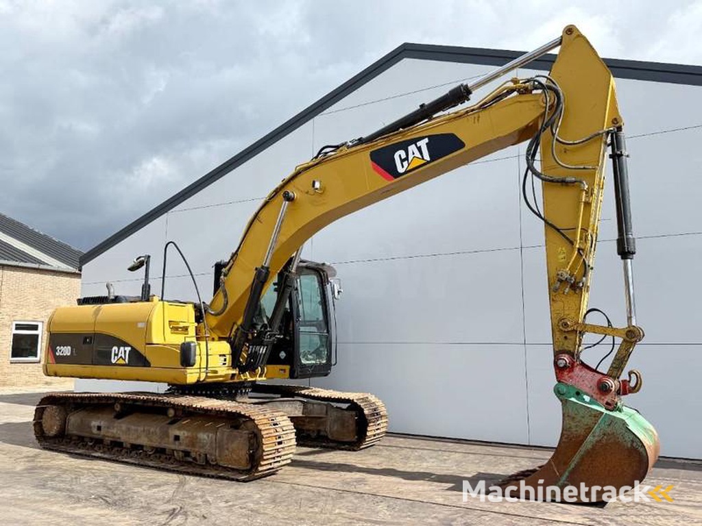 Caterpillar 320DL