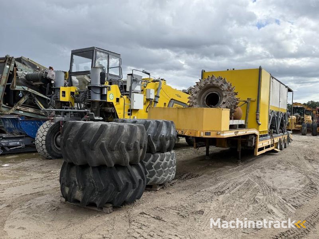 Wirtgen WM400-Broshuis-Trailer-Menginstallatie