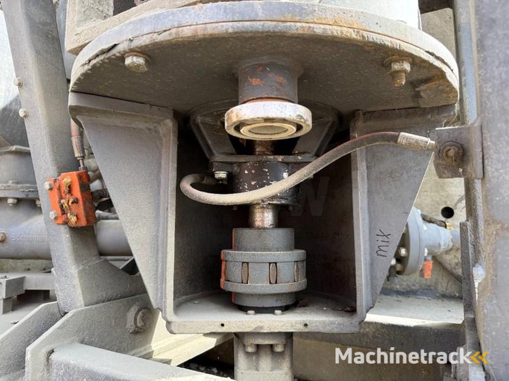 Wirtgen WM400-Broshuis-Trailer-Menginstallatie