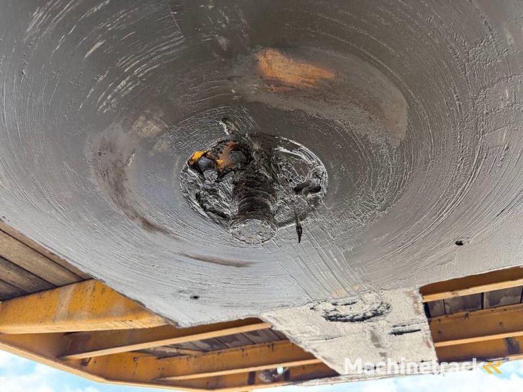 Wirtgen WM400-Broshuis-Trailer-Menginstallatie