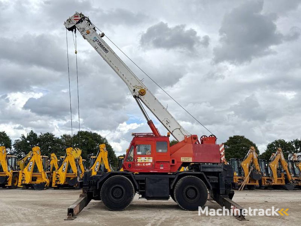 Tadano TR300E-1-4-Wheel-Steering-28.1m-Boom-12m-Jib