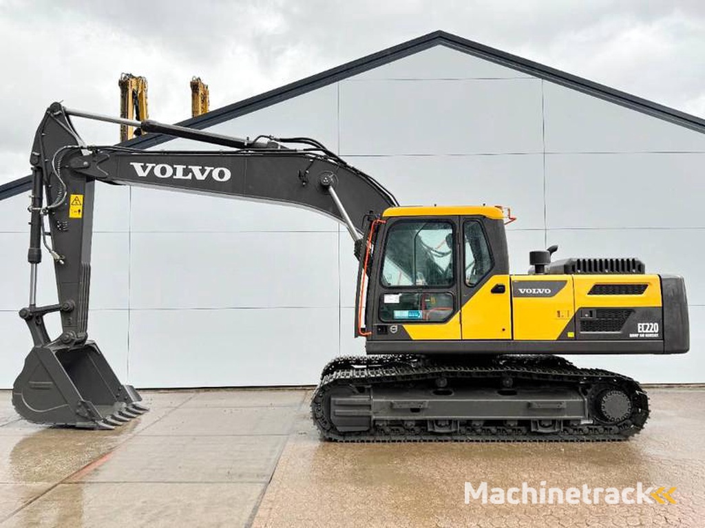 Volvo EC220-D
