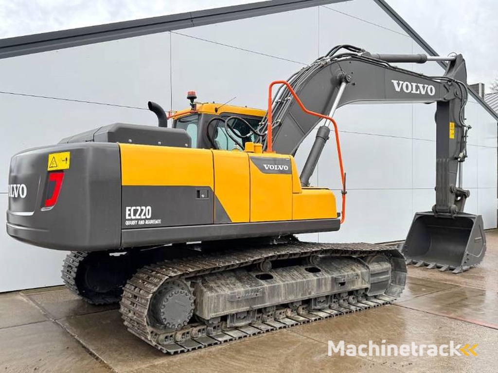 Volvo EC220-D