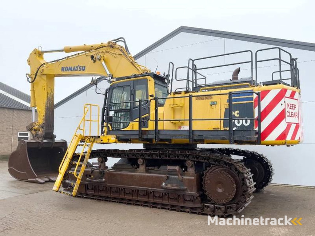 Komatsu PC700LC-8