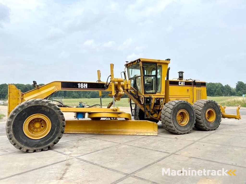 Caterpillar 16H-4-Tine-Ripper-Good-Overall-Condition