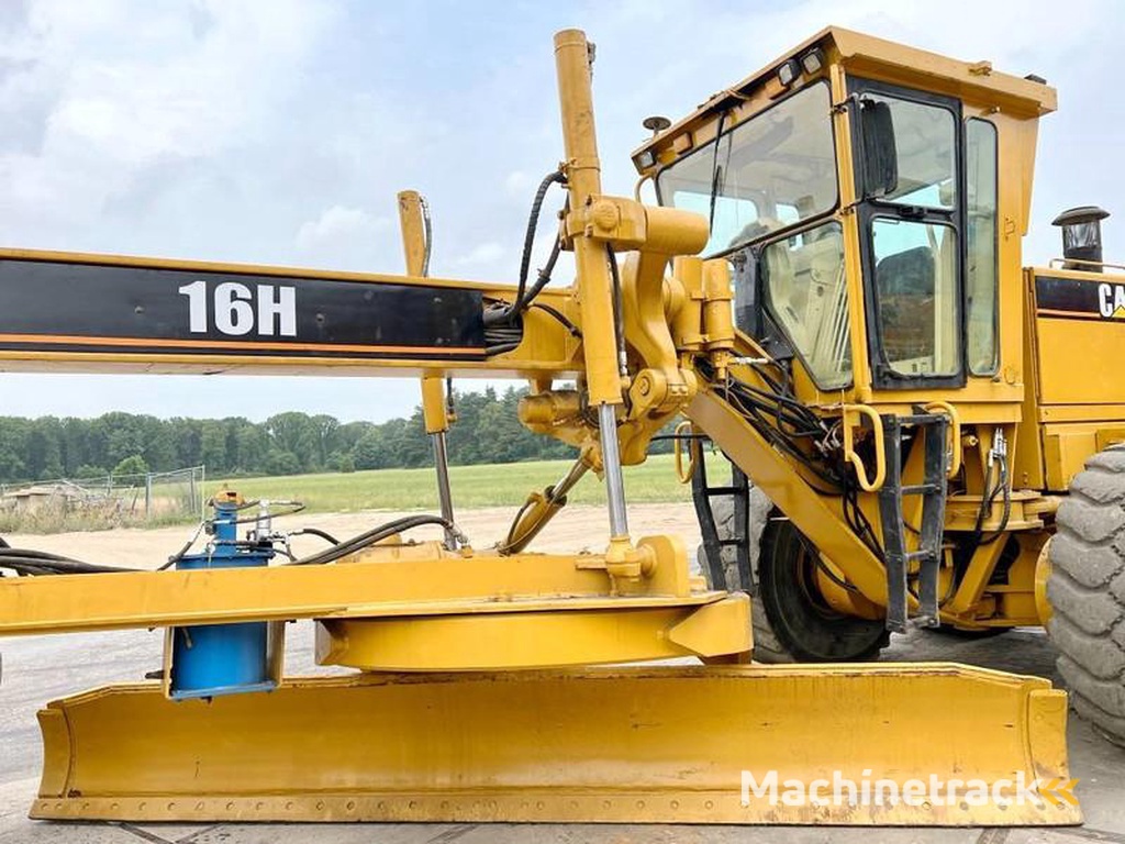 Caterpillar 16H-4-Tine-Ripper-Good-Overall-Condition