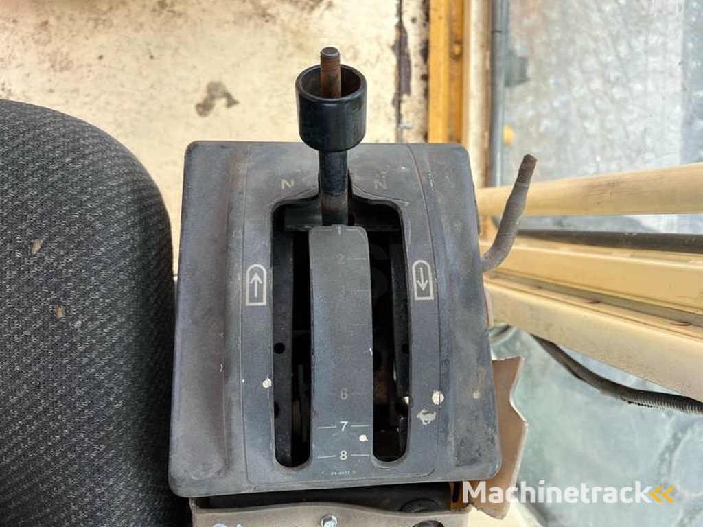 Caterpillar 16H-4-Tine-Ripper-Good-Overall-Condition