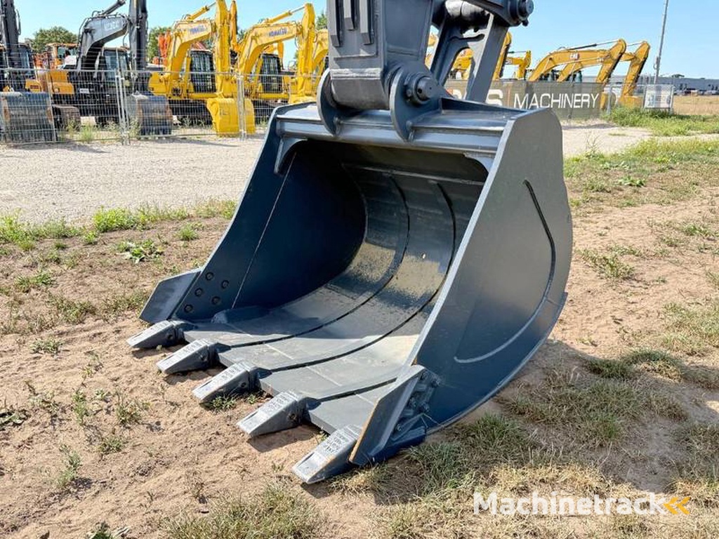 Hyundai R340L-Smart-New-Unused-Hammer-Lines