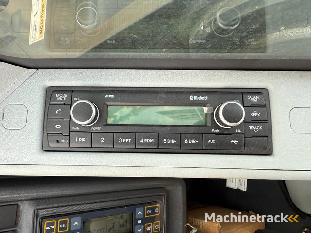 Hyundai HX360L-New-Unused-Hammer-Lines