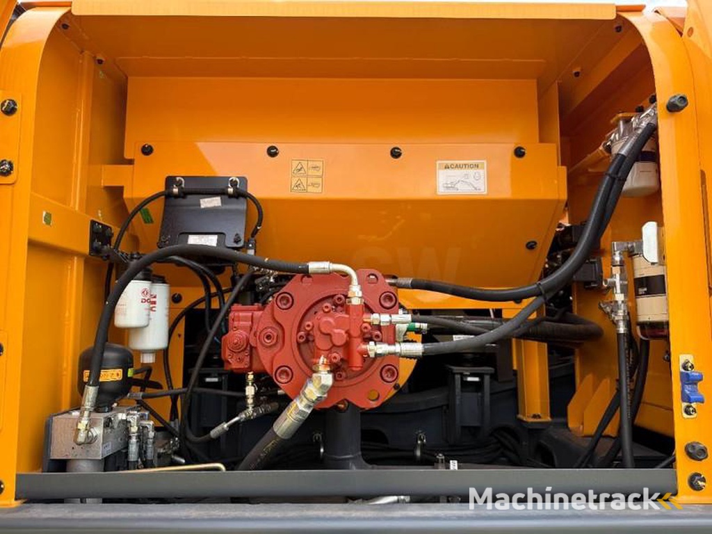 Hyundai HX360L-New-Unused-Hammer-Lines