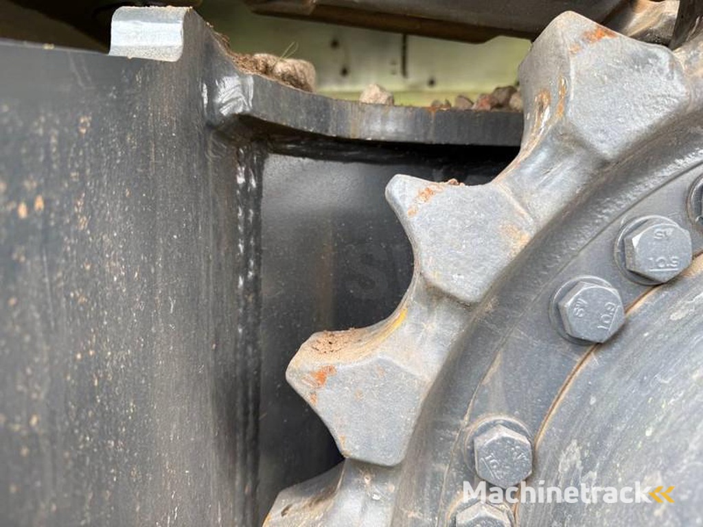 Hyundai HX360L-New-Unused-Hammer-Lines