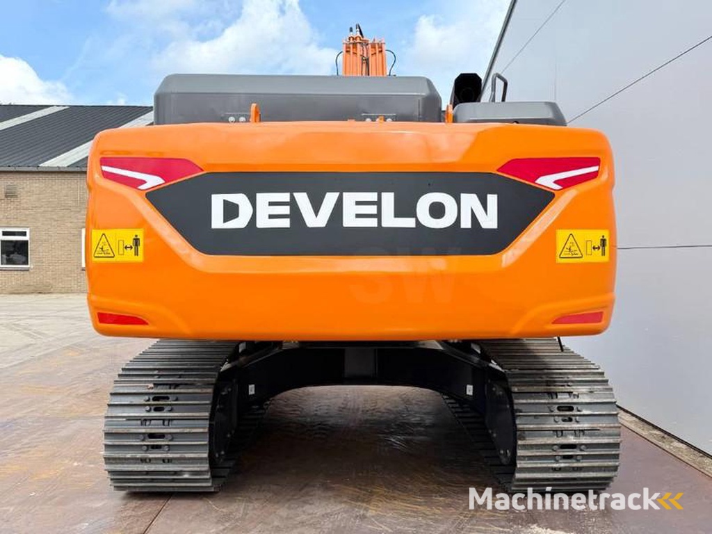 Doosan Develon-DX205-New-Unused-Hammer-Lines