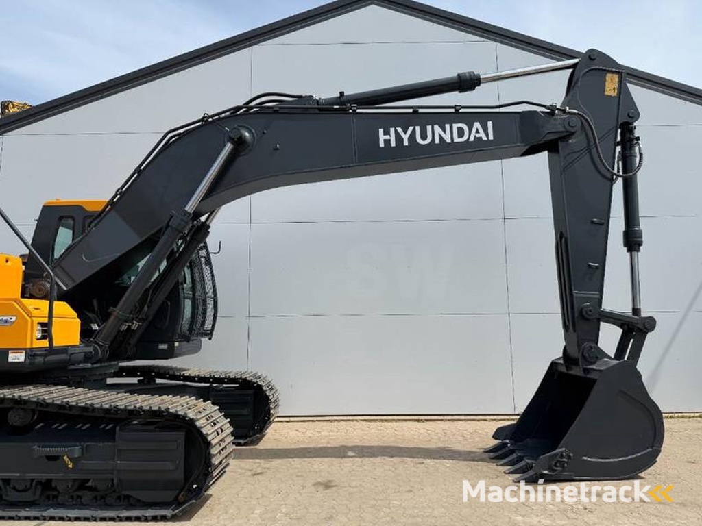 Hyundai R215L-Smart-Plus-2025-Model-New-Unused