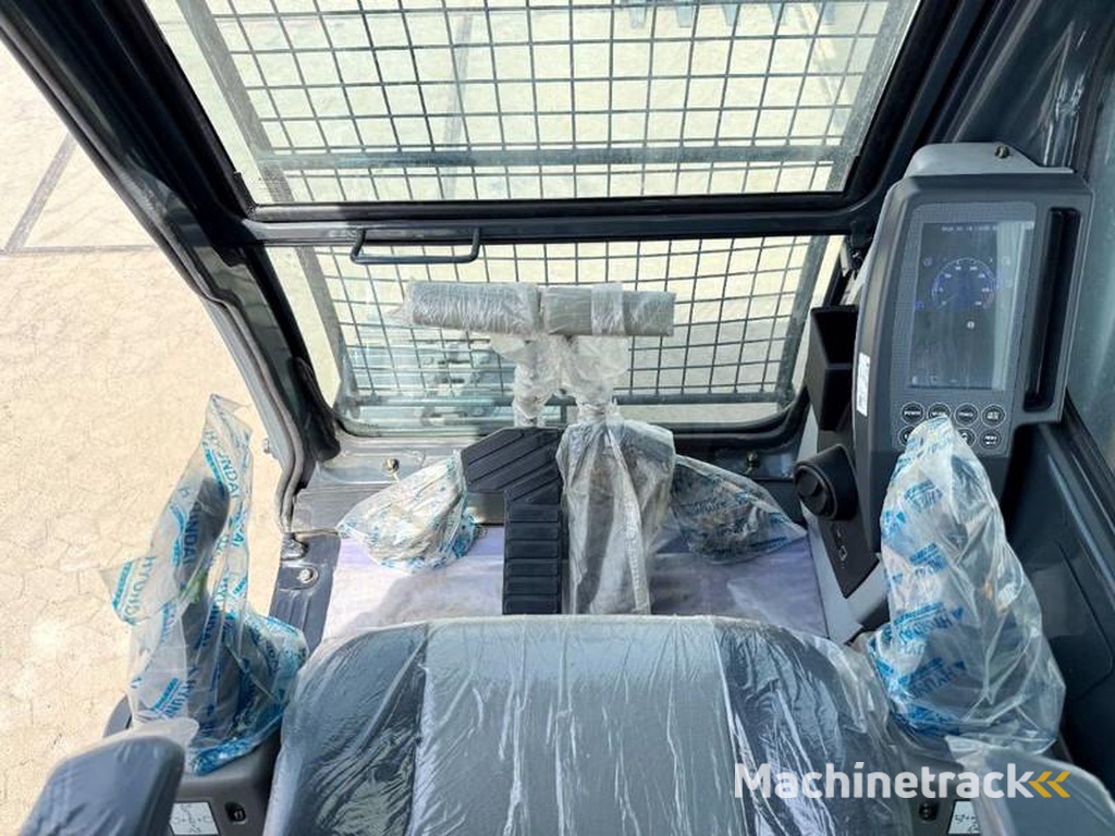 Hyundai R215L-Smart-Plus-2025-Model-New-Unused