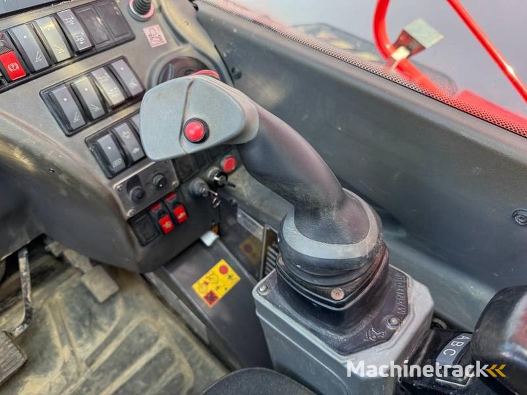 Manitou MRT2250-German-Machine-Remote-Control-4x4x4