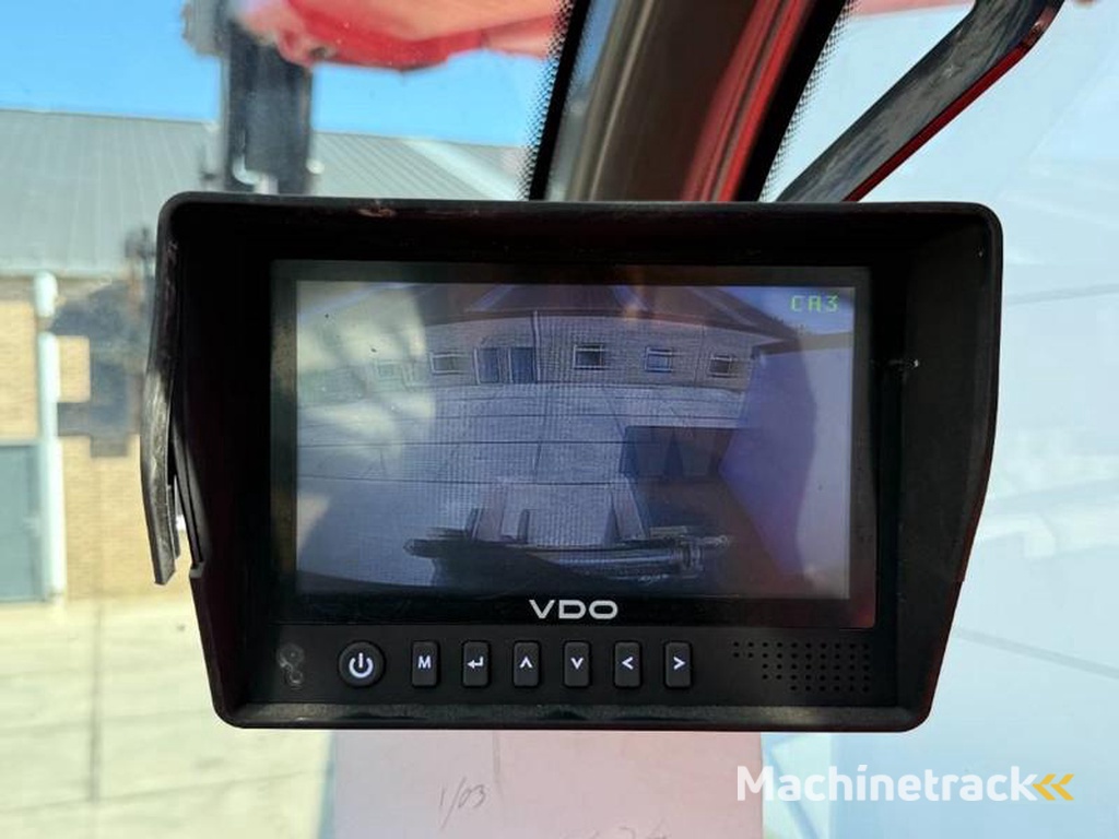 Manitou MRT2250-German-Machine-Remote-Control-4x4x4