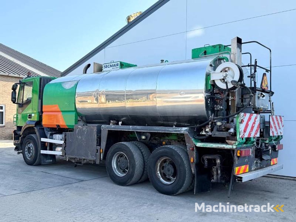 Iveco Trakker-450-EEV-Secmair-Serviroute-Bitumin