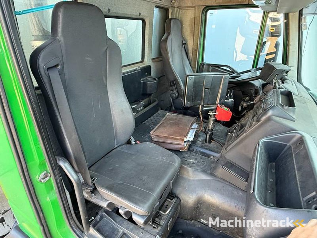 Iveco Trakker-450-EEV-Secmair-Serviroute-Bitumin