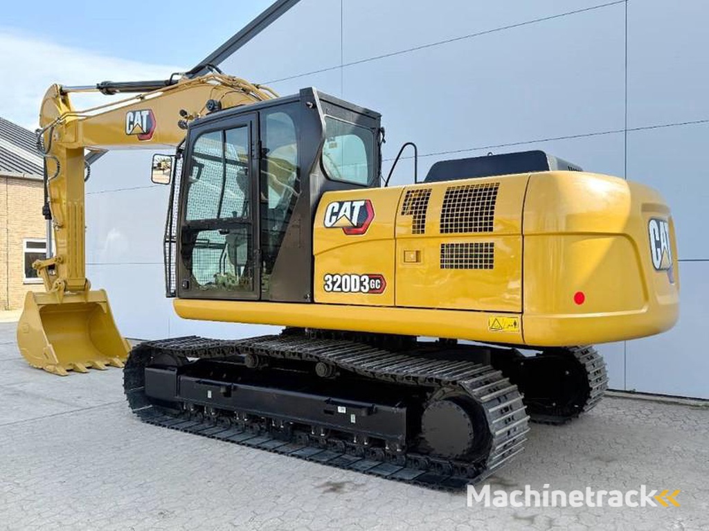 Caterpillar 323D