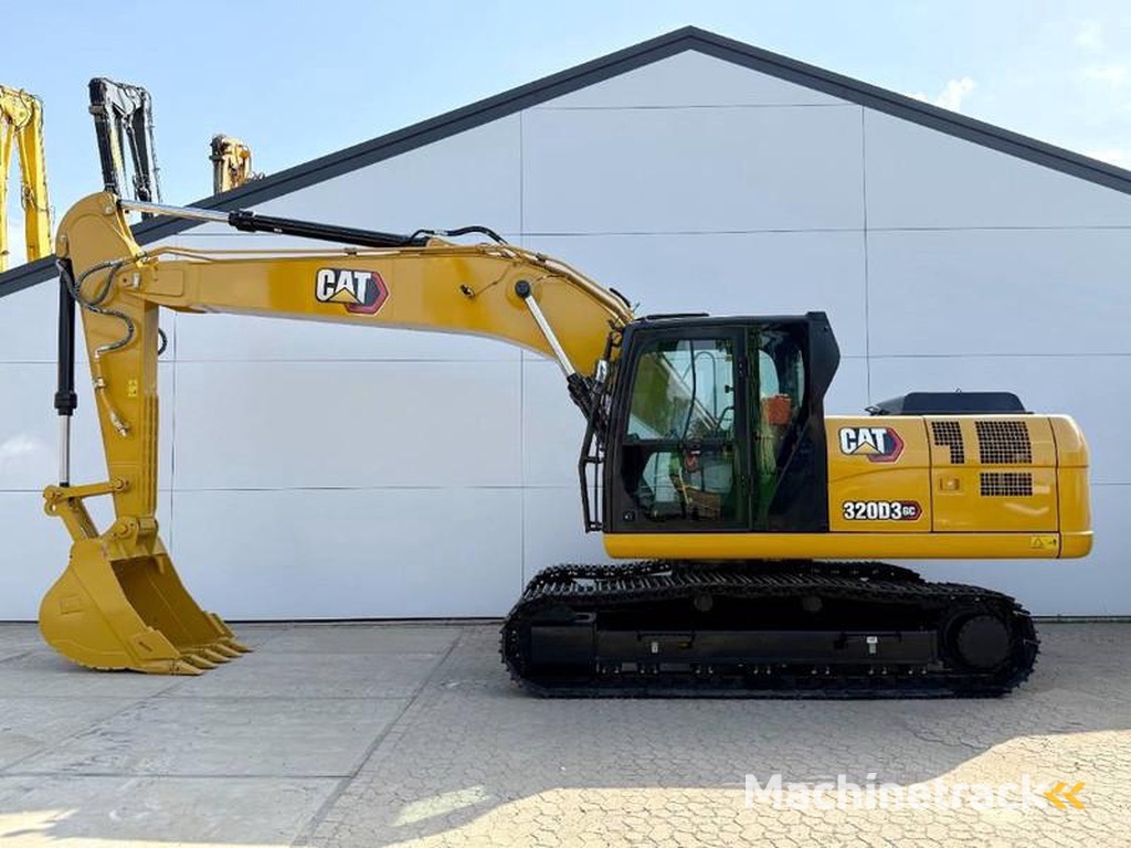 Caterpillar 323D