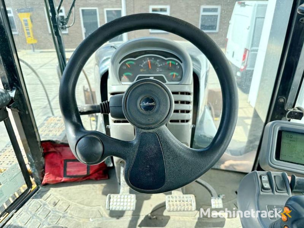 Caterpillar Challenger-MT865B-German-Machine-Front-Blade