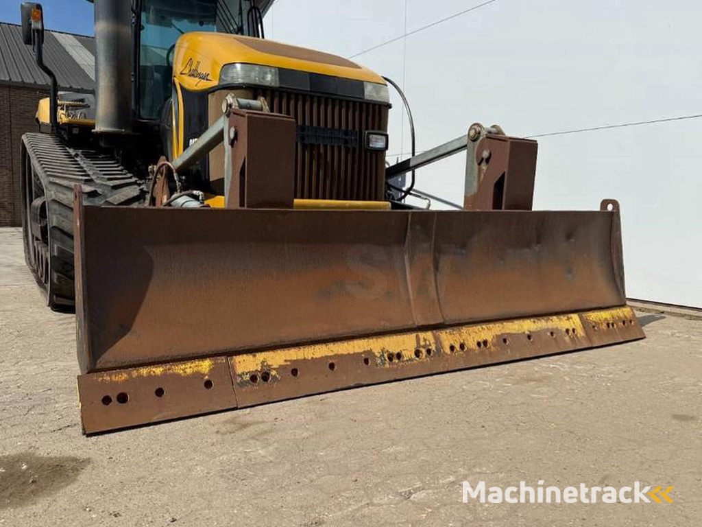 Caterpillar Challenger-MT865B-German-Machine-Front-Blade