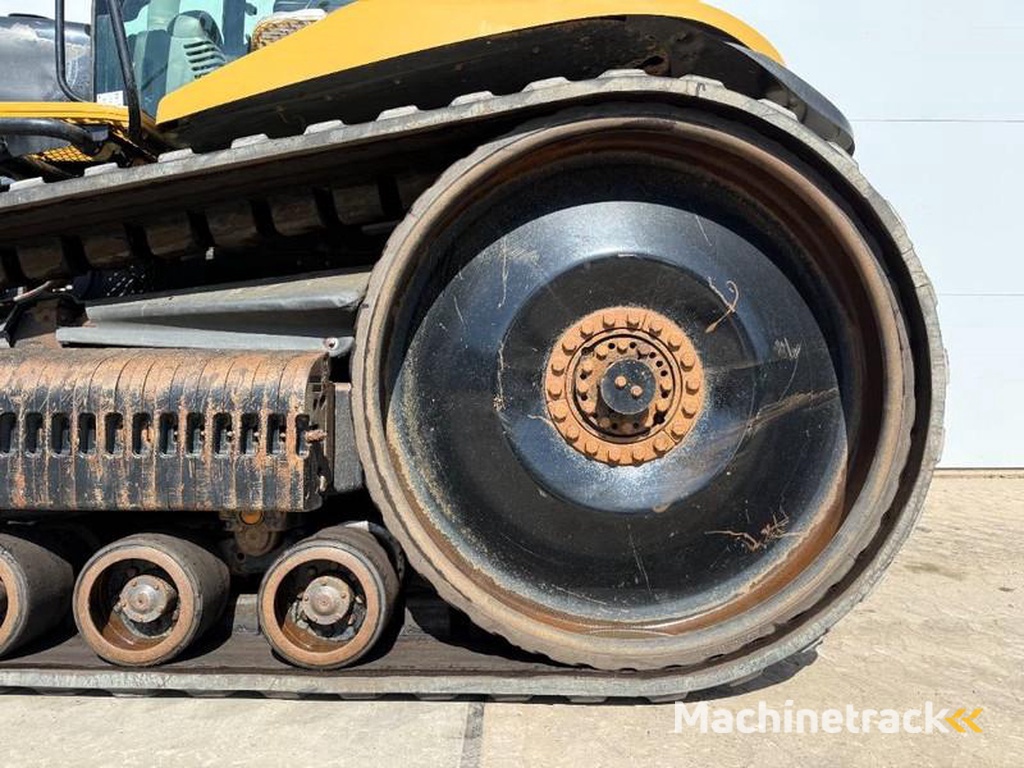 Caterpillar Challenger-MT865B-German-Machine-Front-Blade