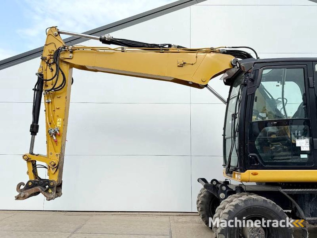 Caterpillar M314-next-gen-Triple-Boom-Automatic-Greasing