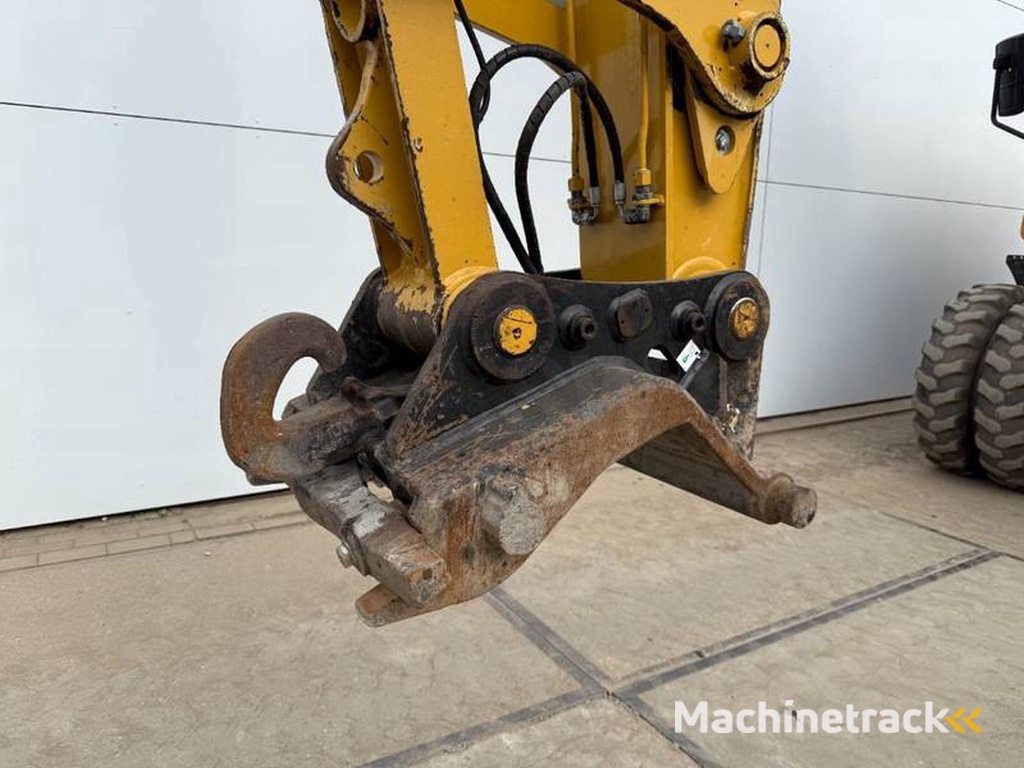 Caterpillar M314-next-gen-Triple-Boom-Automatic-Greasing