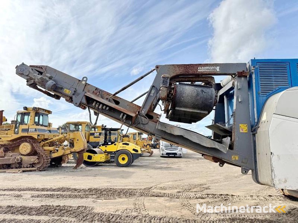 Kleemann MR110Z-EVO-Up-to-350-t-h-8m³-hopper-volume