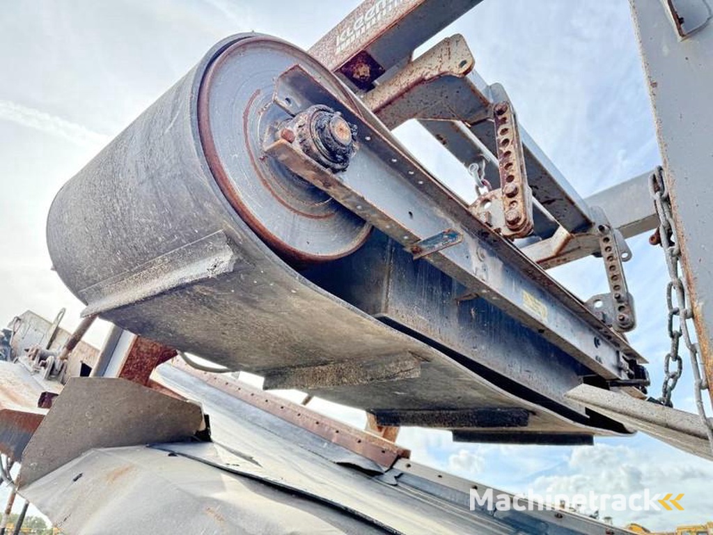 Kleemann MR110Z-EVO-Up-to-350-t-h-8m³-hopper-volume