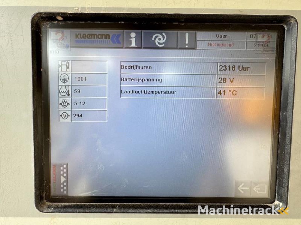 Kleemann MR110Z-EVO-Up-to-350-t-h-8m³-hopper-volume