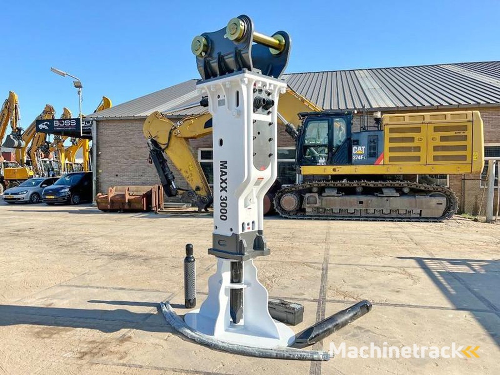 nc 3000 hammer / 27-40 Ton / Hydraulic Breaker /