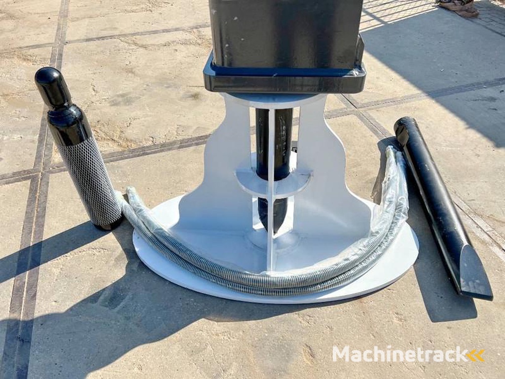 nc 2000 hammer / 18-26 ton /hydraulic breaker /