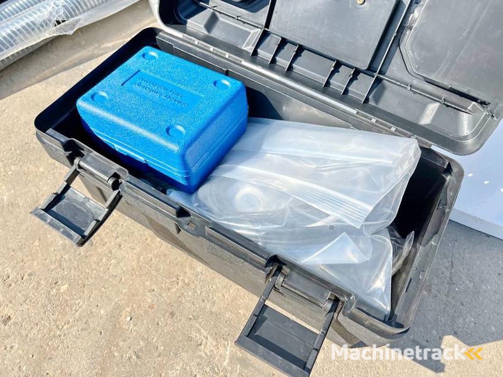 nc 2000 hammer / 18-26 ton /hydraulic breaker /